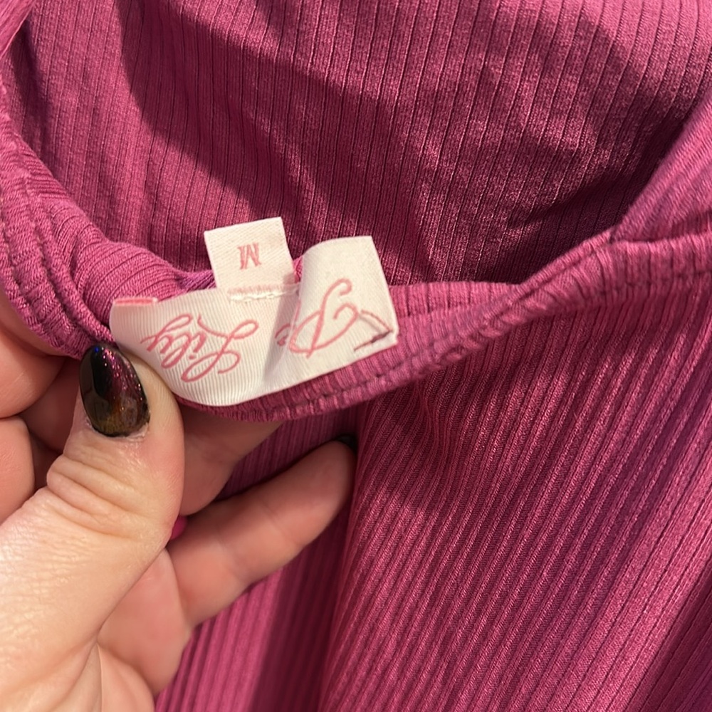 NWOT Pink Lily Dress. Size Medium. Pink. Never worn. Smoke free home - Picture 4 of 4